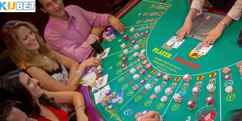 Tìm hiểu đôi nét về baccarat casino