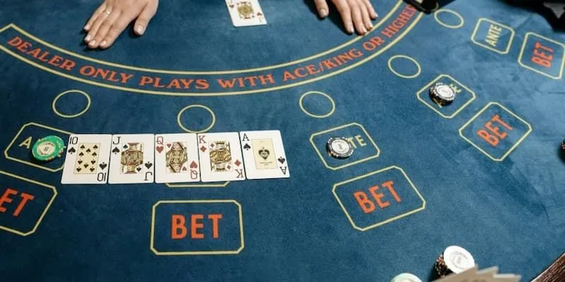 Rủi ro khi chơi Baccarat dựa trên cầu tại Kubet